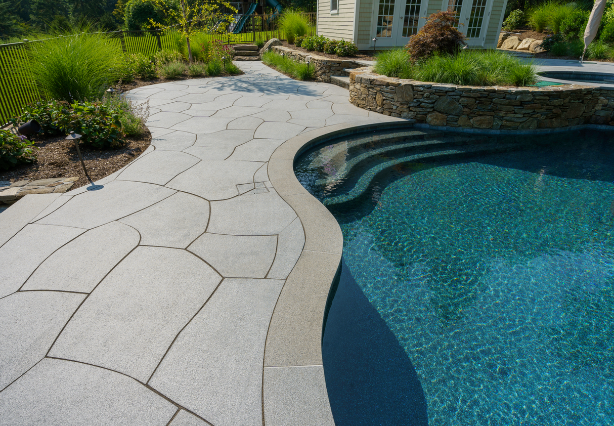 Aura Natural Landscapes - Irregular Flagging - Massachusetts