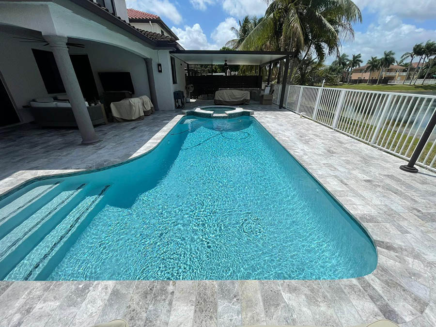Bullnose Coping - 6" X 12" - Florida