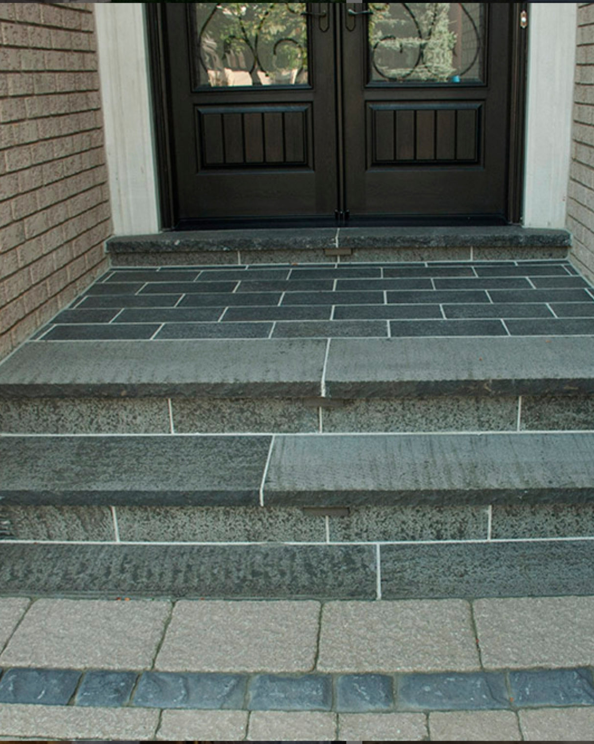 Edge Paver - 1" Thick, 12" X 36" - Ontario