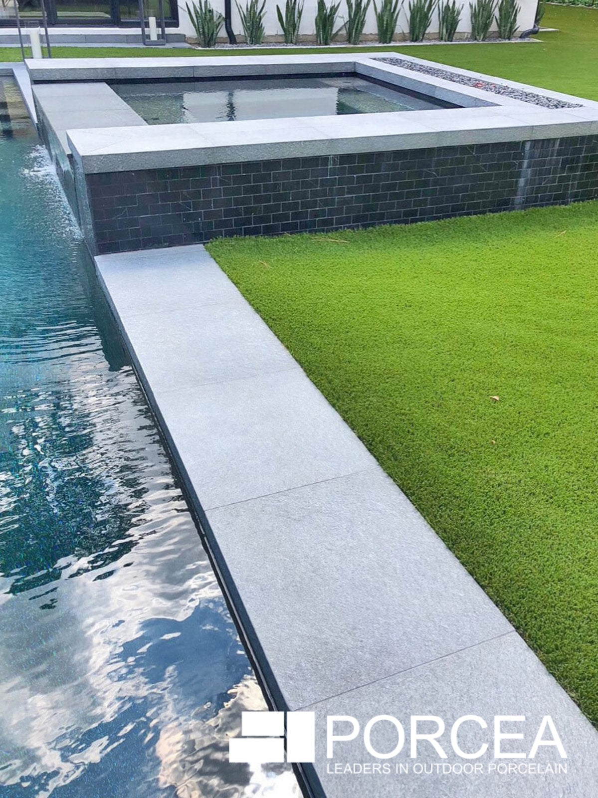 Porcea™ Straight L-copings - Ontario