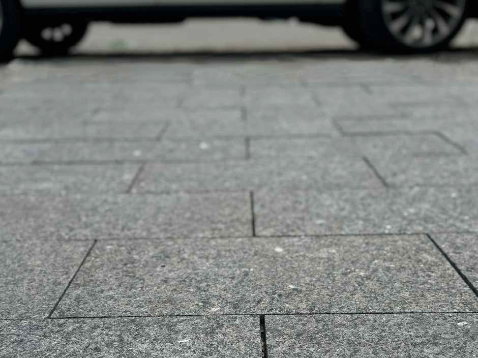 Banas Stones® Pavers - 18" X 24" - Ontario