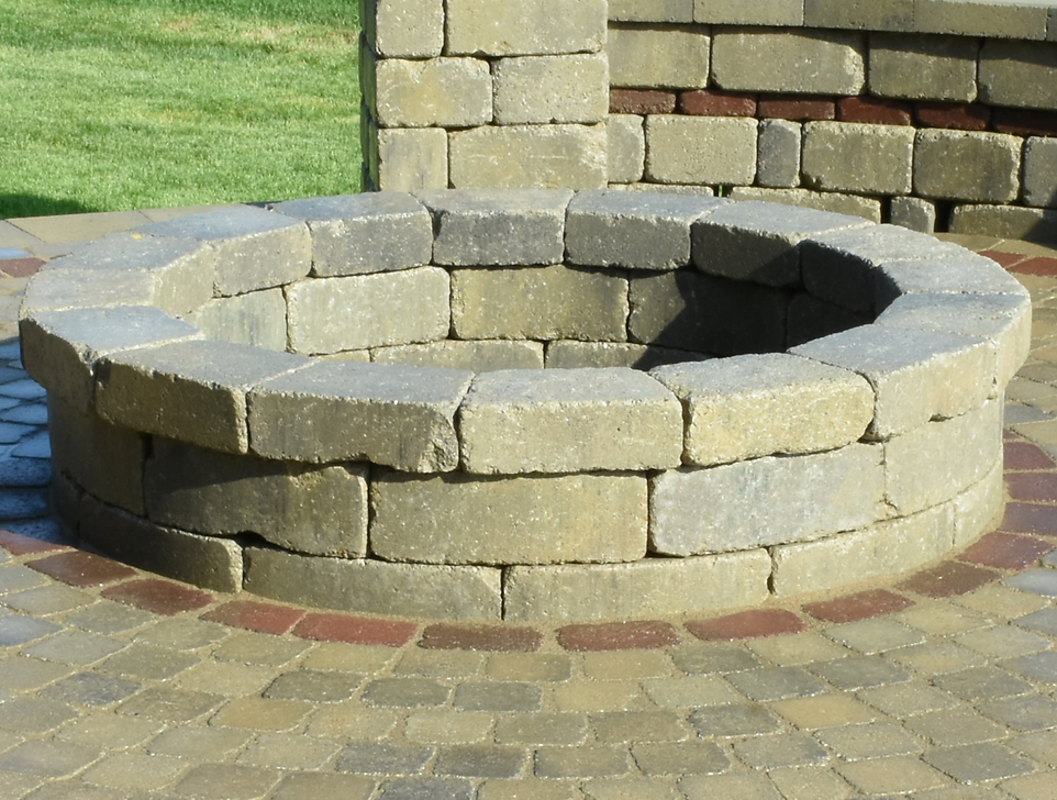 Retaining Walls - Fire Pit Blocks Old World - Michigan
