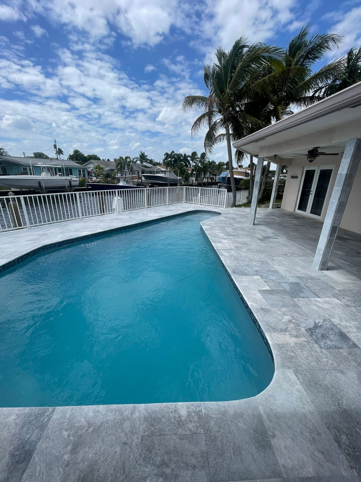 Bullnose Coping - 6" X 12" - Florida