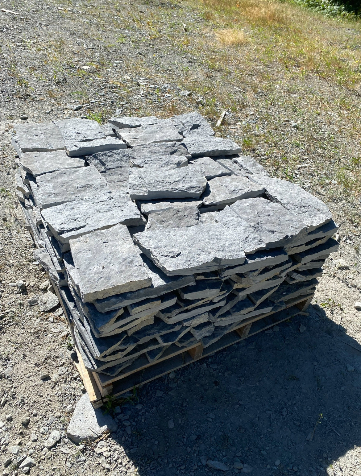 Basalt Veneer - British Columbia