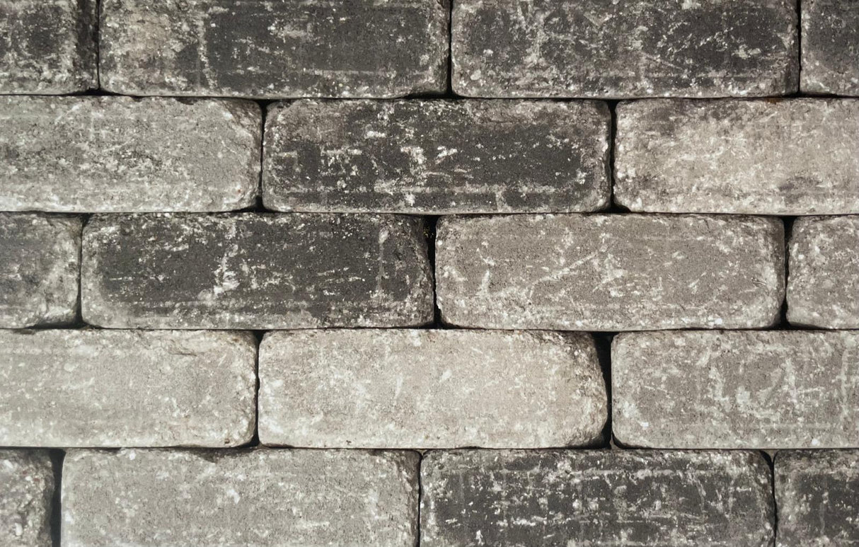 Retaining Walls - Glenstone Old World Series - Michigan