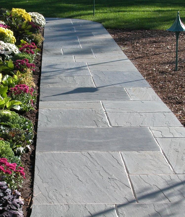 Can I create a custom design with these patio stones?