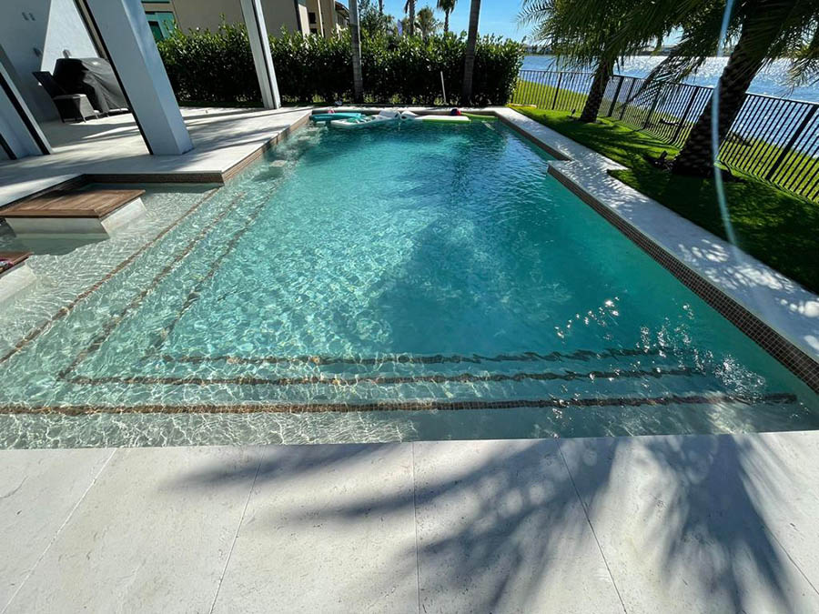 Bullnose Coping - 6" X 12" - Florida