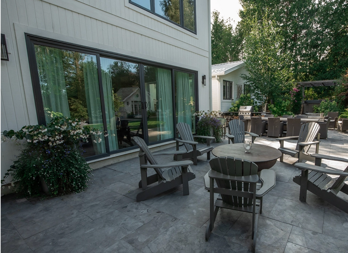 Banas Stones® Pavers - 18" X 24" - Ontario