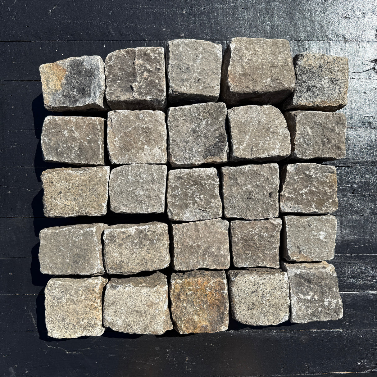 Reclaimed New York Granite Cobblestones - New York