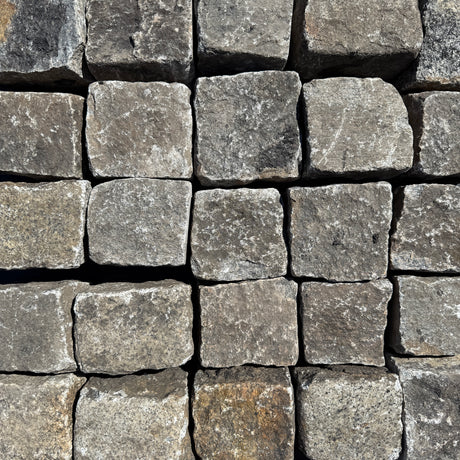 Reclaimed New York Granite Cobblestones - New York