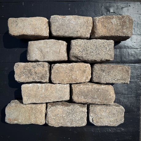 Reclaimed New York Granite Cobblestones - New York