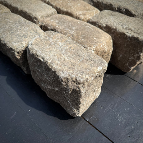 Reclaimed New York Granite Cobblestones - New York
