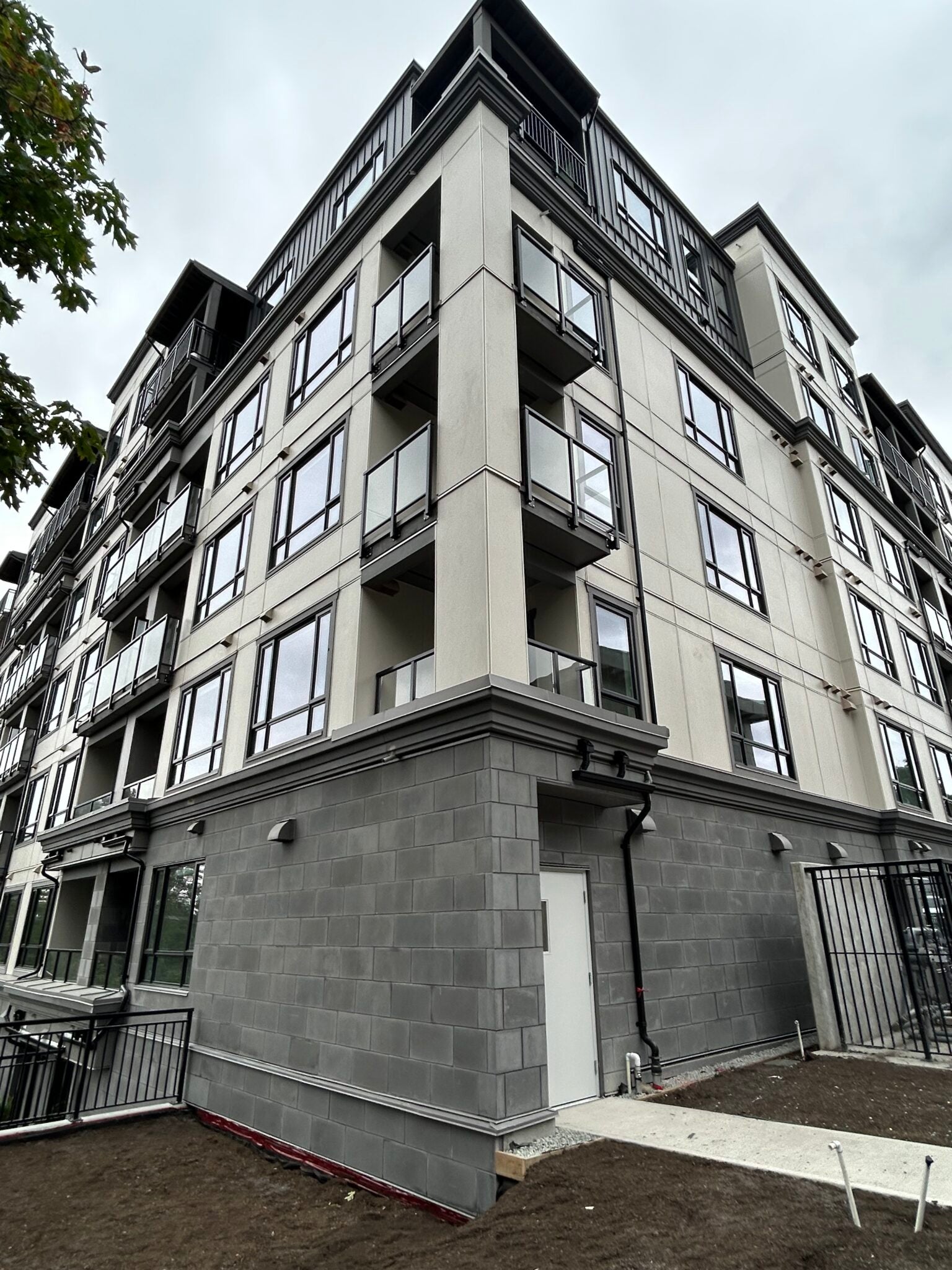 Cultured Stone® - Cast-fit Veneer - 8