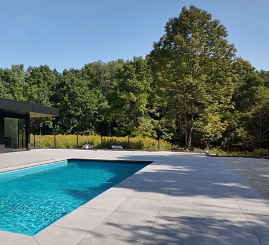 Banas Stones® 3/4" Thick Porcelain Grande Range Pavers - Ontario