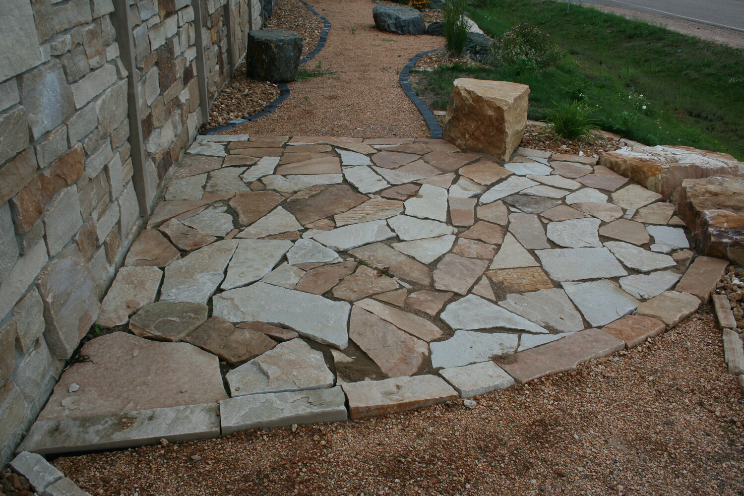 Natural Patio Stones: Elevate Your Outdoor Oasis - StonesDirect ...