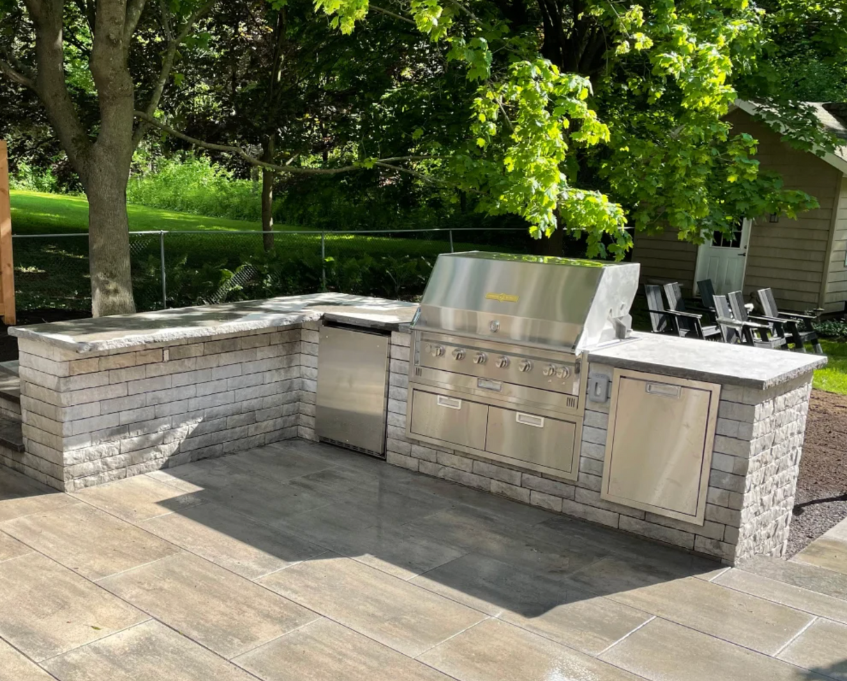 Banas Stones® 2" Thick Jumbo Slabs - 48" X 96" - Ontario