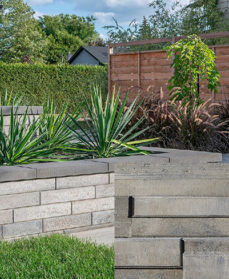 Rinox® - Wall Stones - Ontario