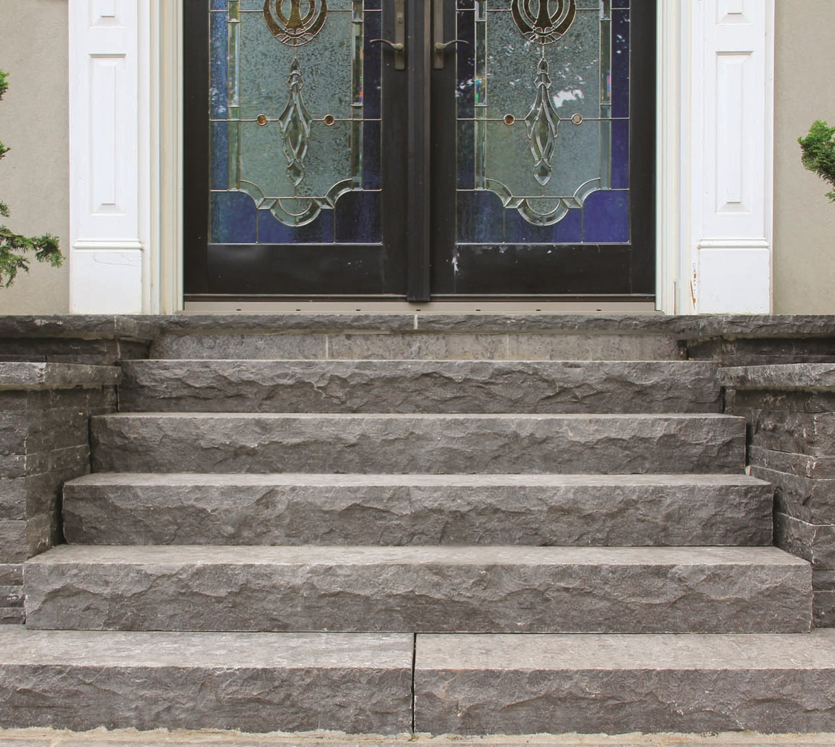 Banas Stones® 6" Thick Steps / Risers - 16" X 72" - Ontario